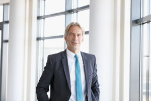 Oliver Brüß, Vorstand Vertrieb und Marketing