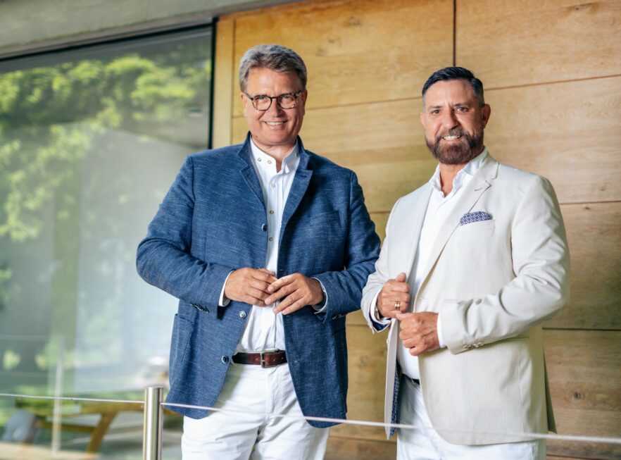 Martin Gräfer, Vorstandsmitglied die Bayerische und Uwe Mahrt, CEO Pangaea Life